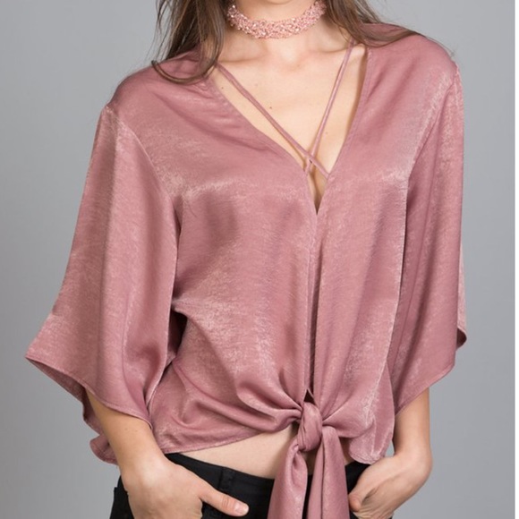 [LIKE 🆕] Kimono Sleeve Satin Top in Dusty Rose - Picture 2 of 8